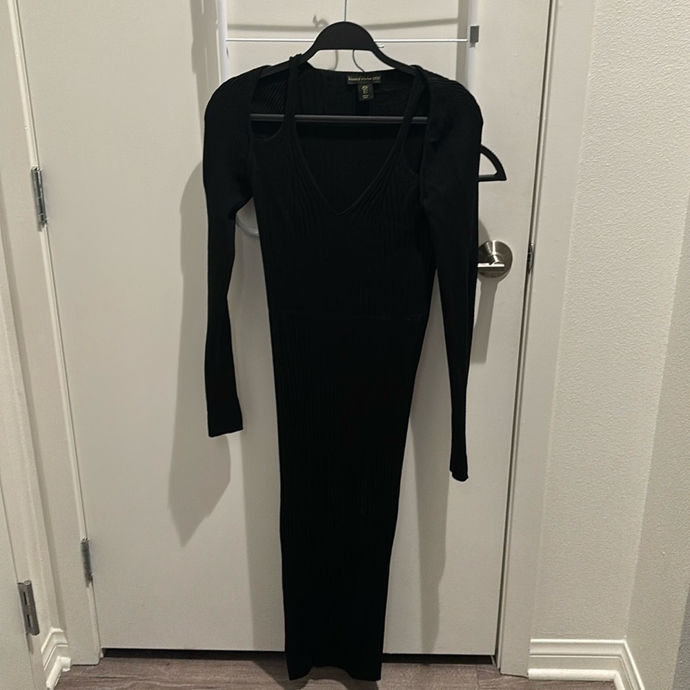 Black Long Sleeve House of Harlow Sweater dress
